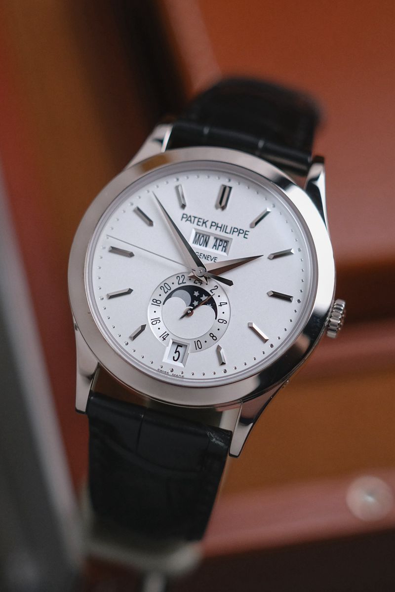 Patek Philippe Annual Calendar 5396G (1)