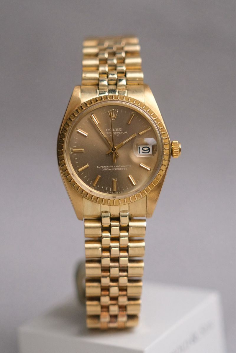 Rolex Oyster Perpetual Date Ref.15037 Yellow Gold (RARE 🔥) (3)
