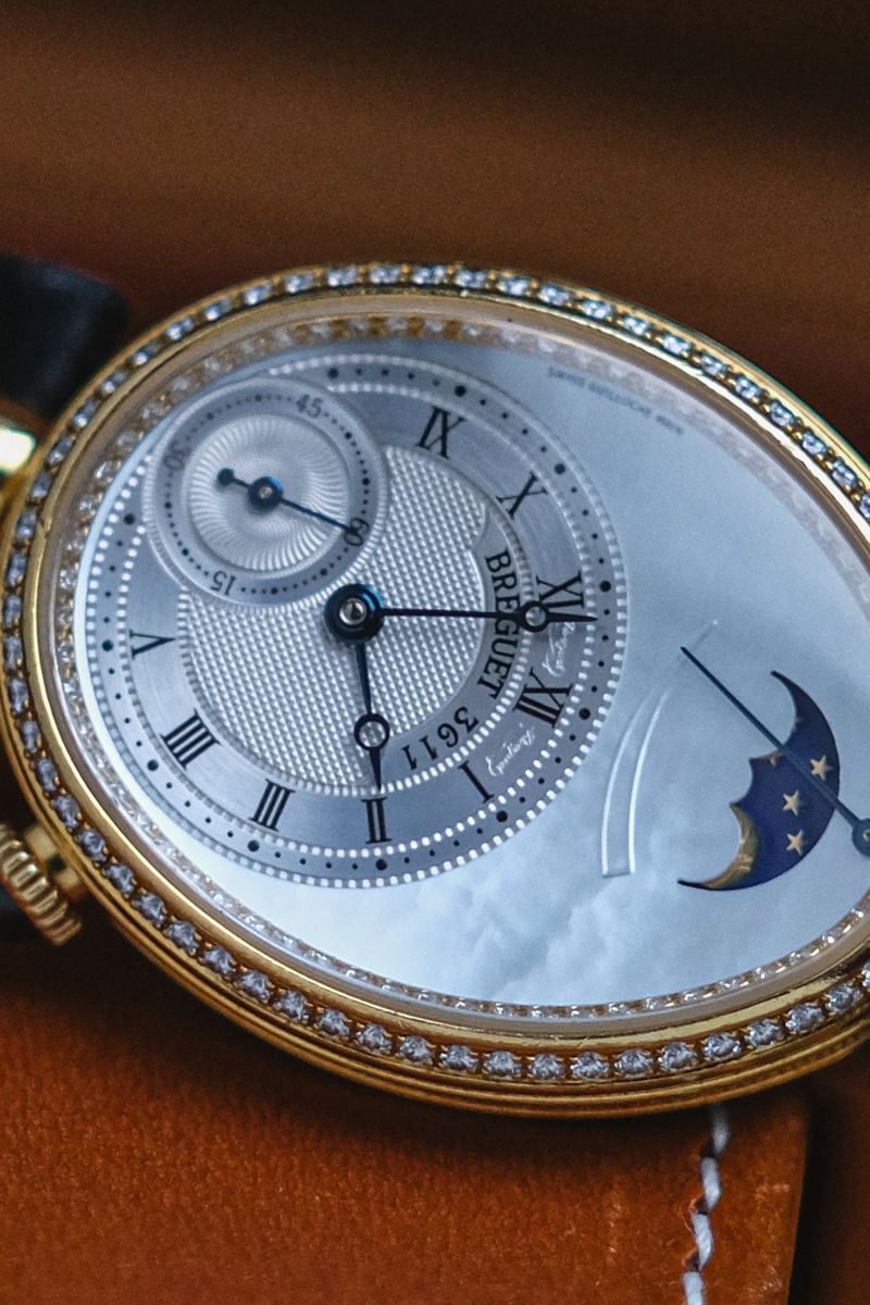 Breguet Reine de Naples MOP 18K Gold Diamond (5)