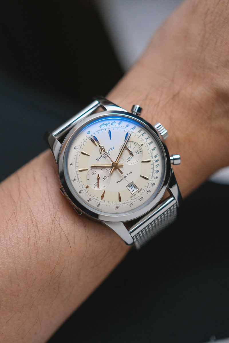 รับซื้อนาฬิกา Breitling Transocean Chronograph Ref AB015412G784