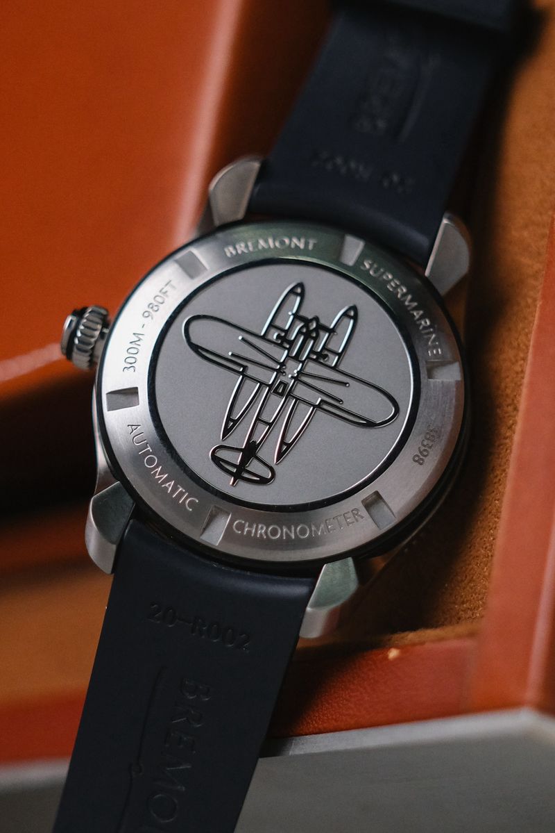 Bremont Supermarine S300 White (2)