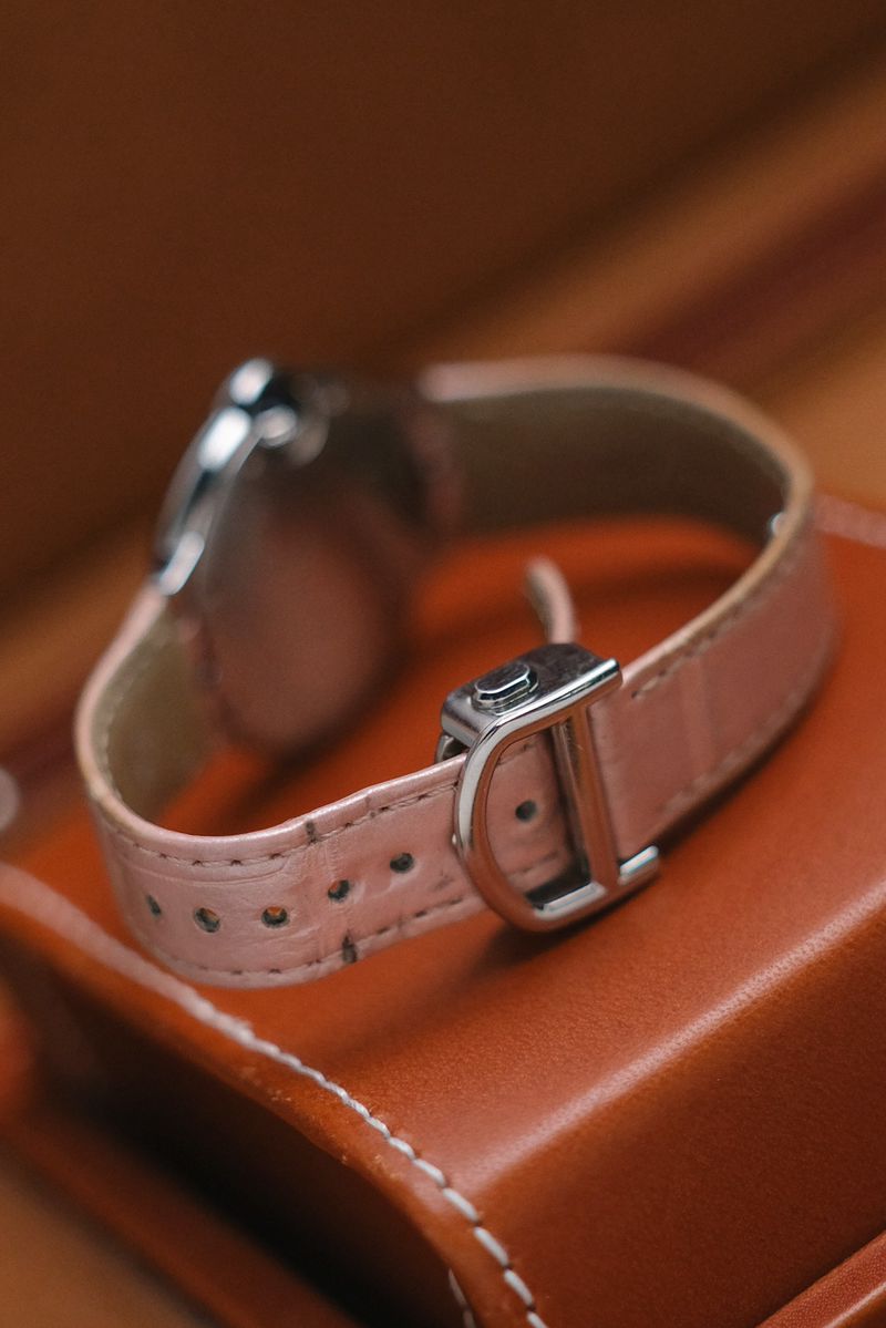 นาฬิกามือสอง Cartier Ballon Bleu Lady Pink leather strap with buckle