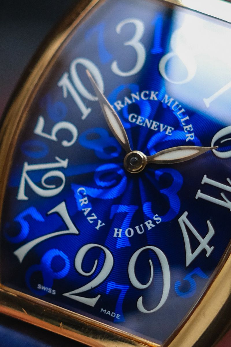 Franck Muller Curvex 5850 CH Crazy Hours 18K Rose Gold (3)