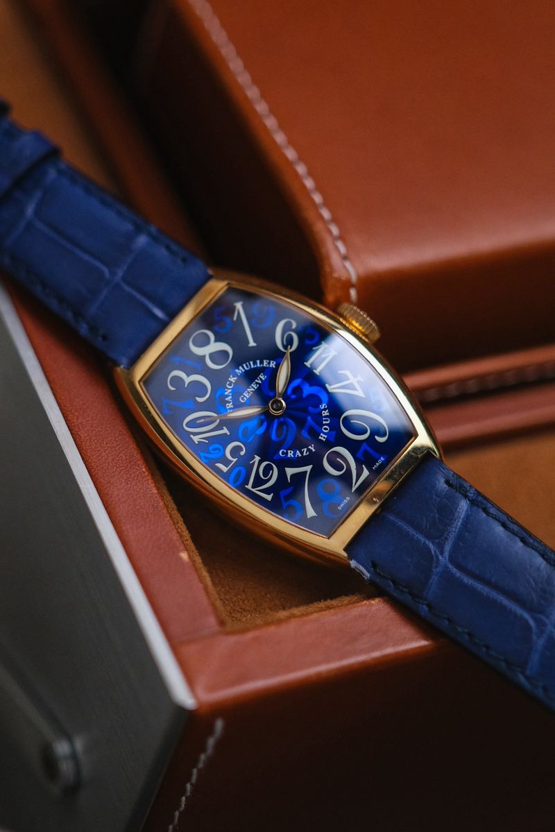 Franck Muller Curvex 5850 CH Crazy Hours 18K Rose Gold (4)
