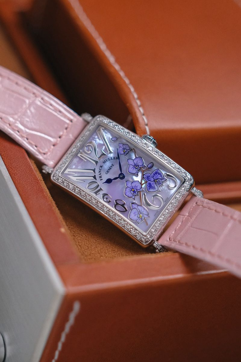 นาฬิกาของแท้ Franck Muller Long Island 18K White Gold MOP Diamonds Limited