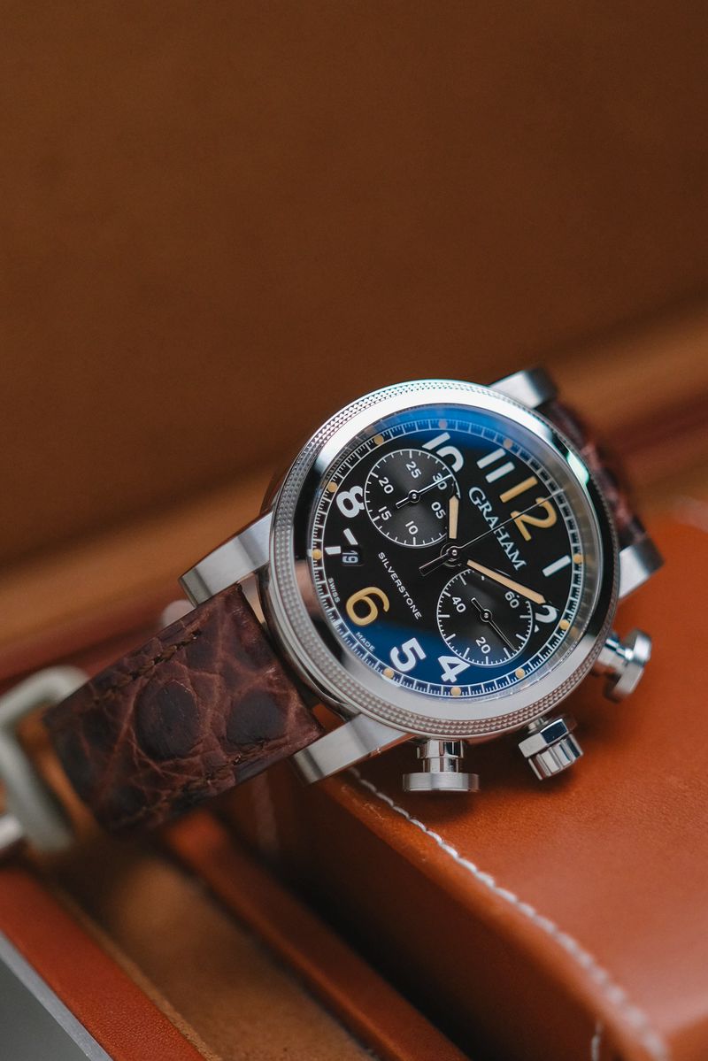 นาฬิกาของแท้ Graham Silverstone Black Chronograph Vintage 44