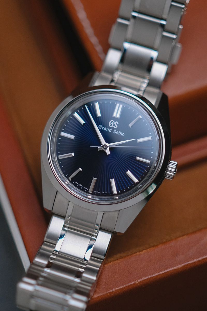 ขายนาฬิกา Grand Seiko SBGW299 Radiant Blue