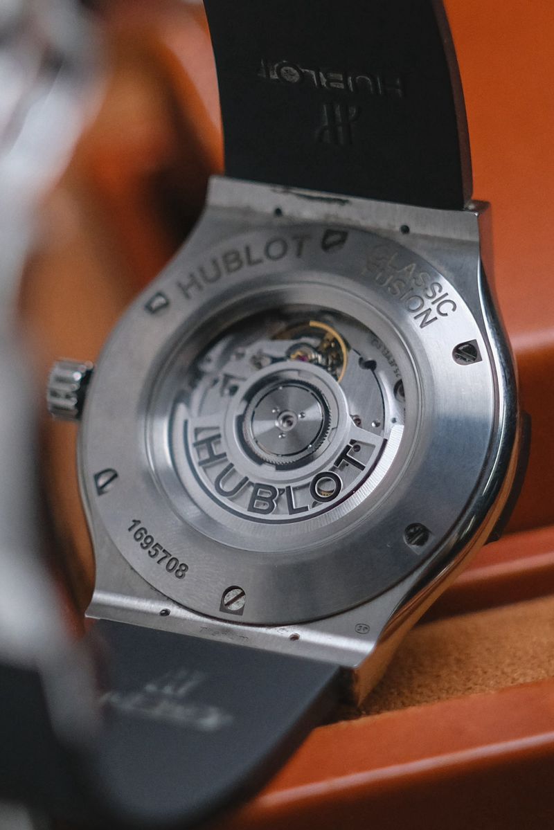 Hublot Classic Fusion Titanium White Opalin (2)