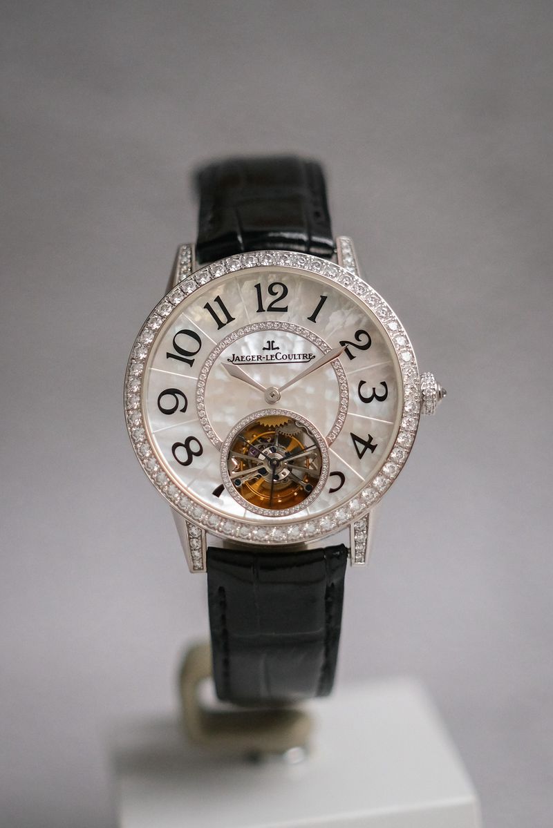 รับซื้อนาฬิกา Jaeger LeCoultre Rendez Vous MOP Tourbillon