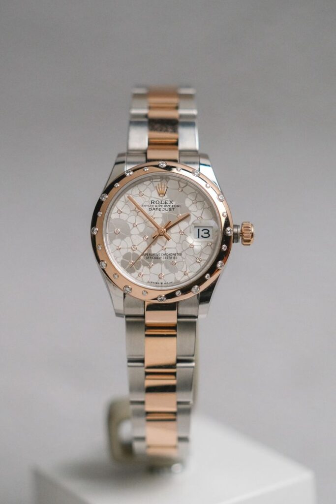 นาฬิกา Rolex Datejust 31 Silver Floral Dial Ref 278341RBR