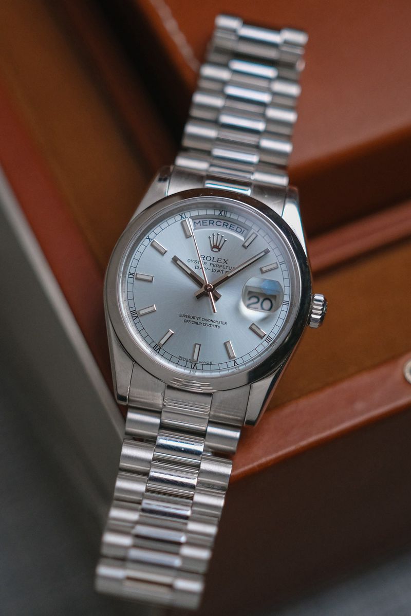 Rolex Day Date Platinum French Date Platinum 118206 (1)