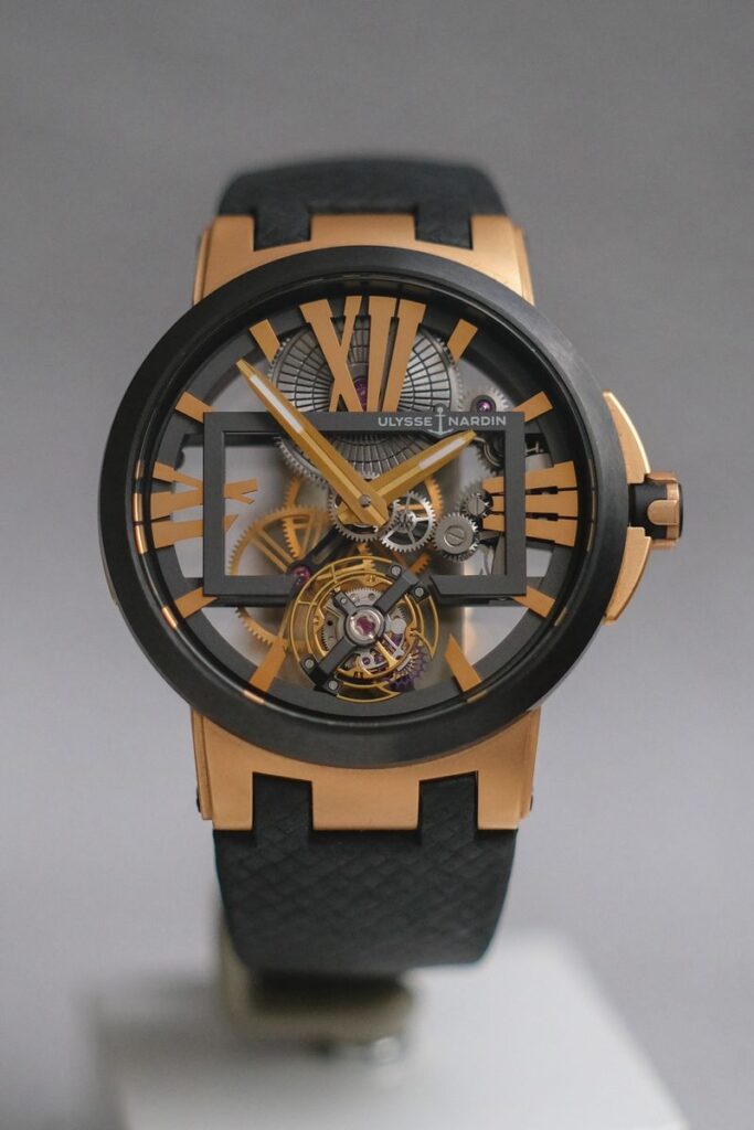 นาฬิกา ULYSSE NARDIN EXECUTIVE SKELETON TOURBILLON 18K Rose Gold