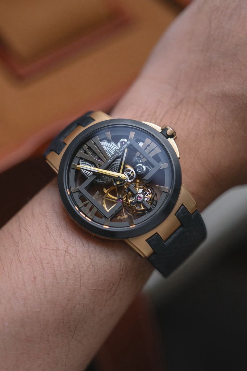 รับซื้อนาฬิกา ULYSSE NARDIN EXECUTIVE SKELETON TOURBILLON 18K Rose Gold