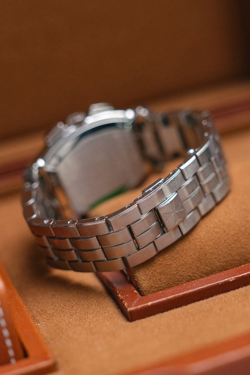 นาฬิกามือสอง Vacheron Constantin Royal Eagle Chronograph