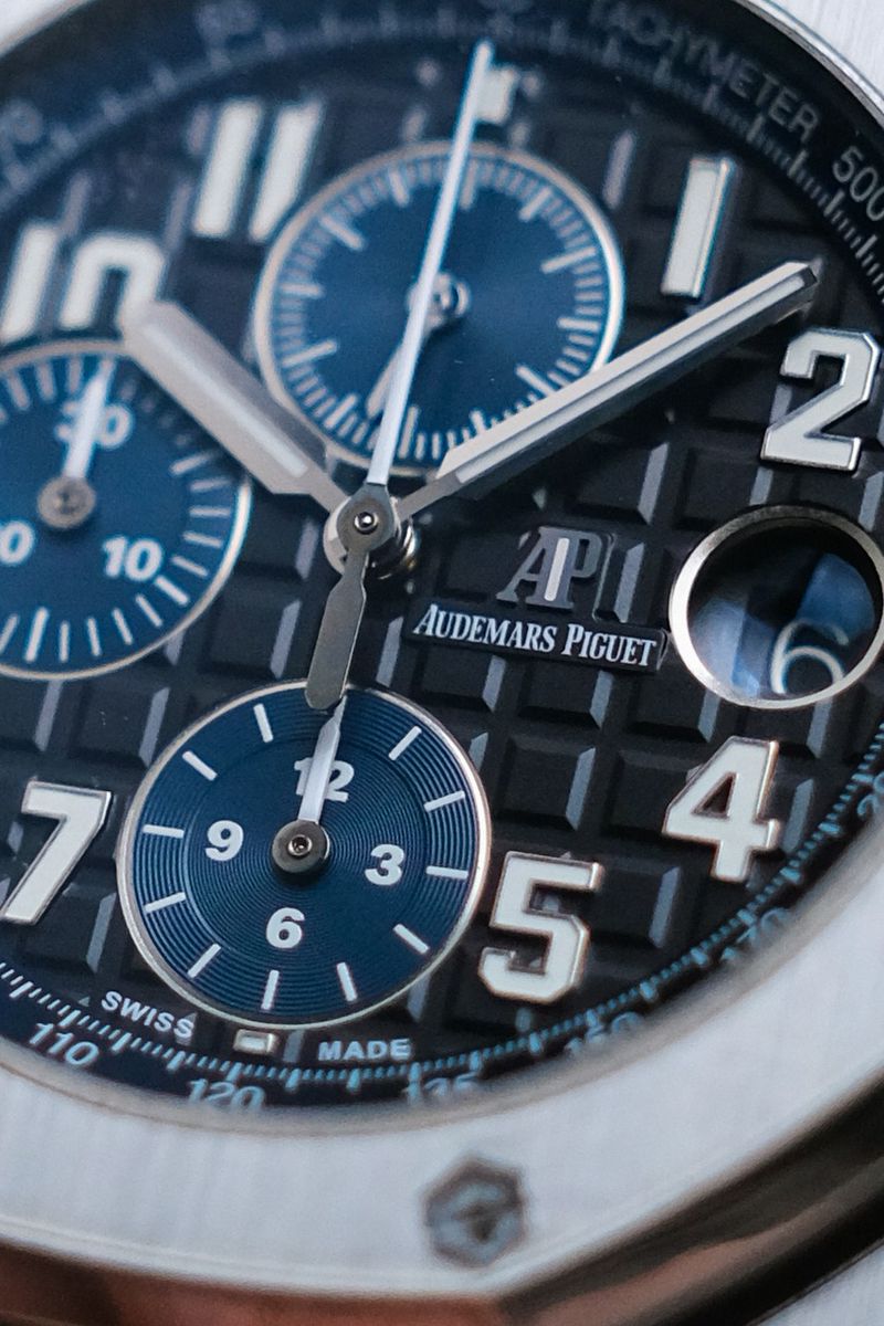 Audemars Piguet Royal Oak Offshore Chronograph 26470ST The Real Batman (5)