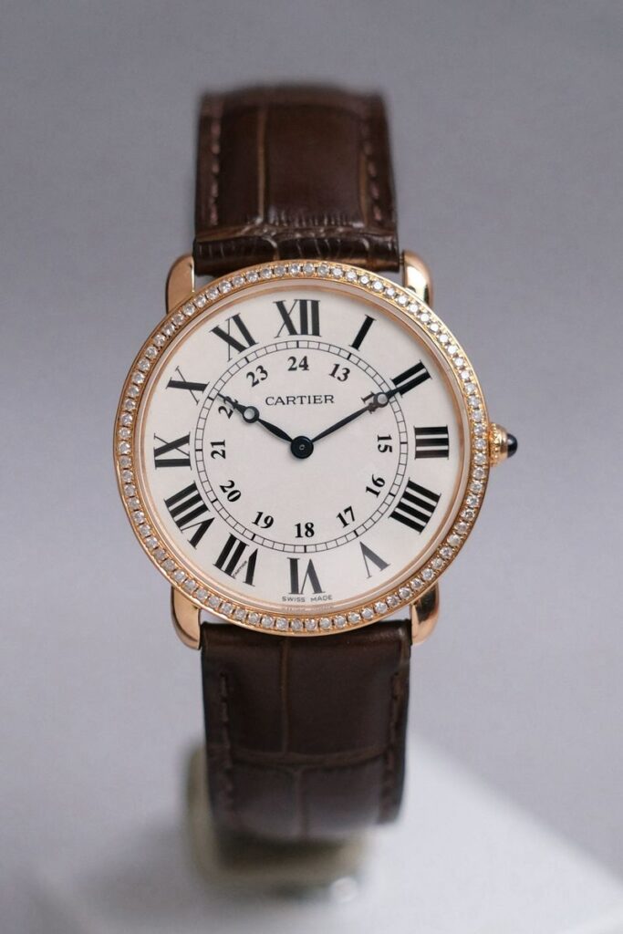ร้านนาฬิกา Cartier Ronde Louis 18K Rose Gold Diamond Ref 2889