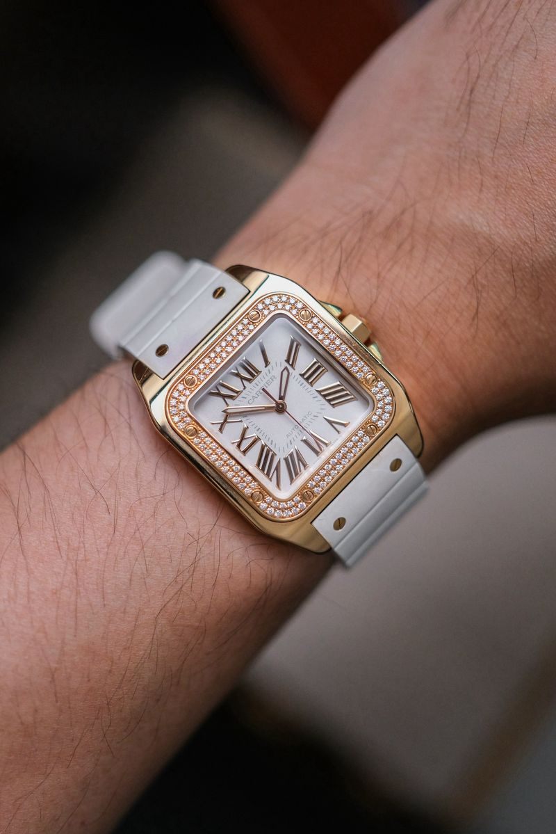 รับซื้อนาฬิกา Cartier Santos 100 18K Rose Gold Diamond Ref 2879