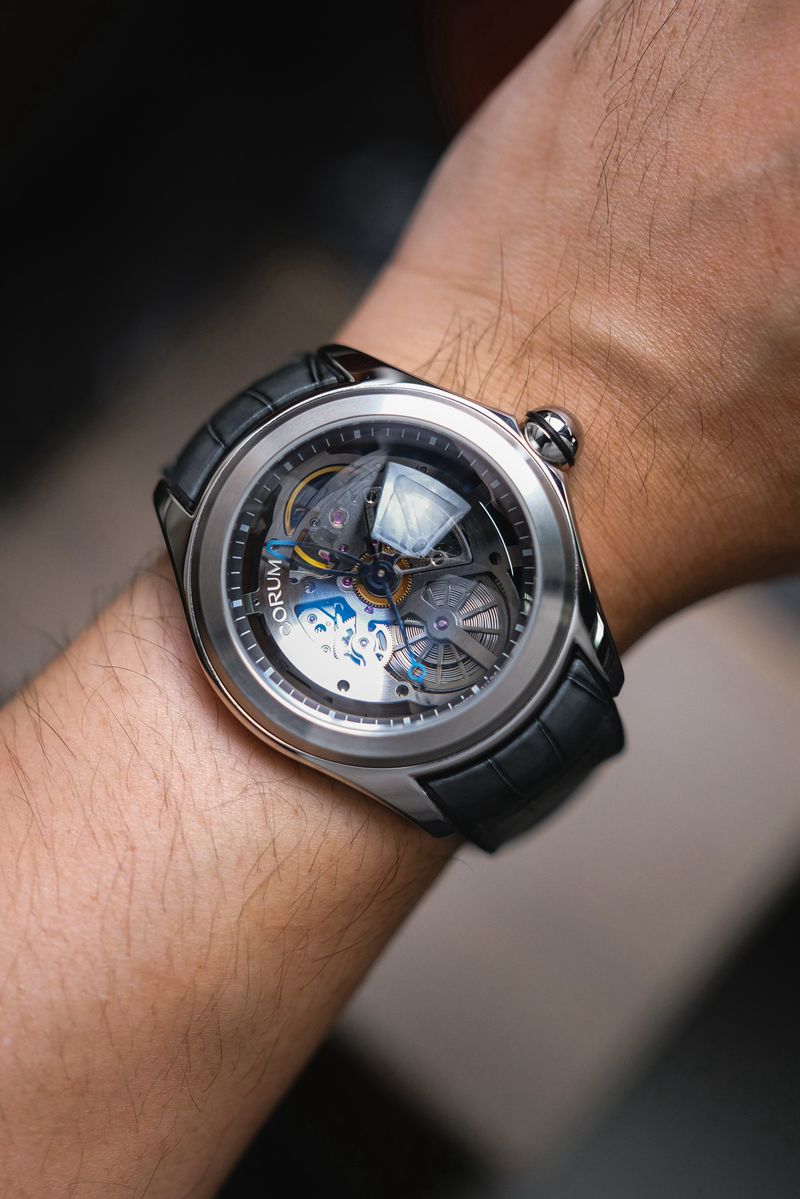 Corum Bubble 47 Skeleton (5)