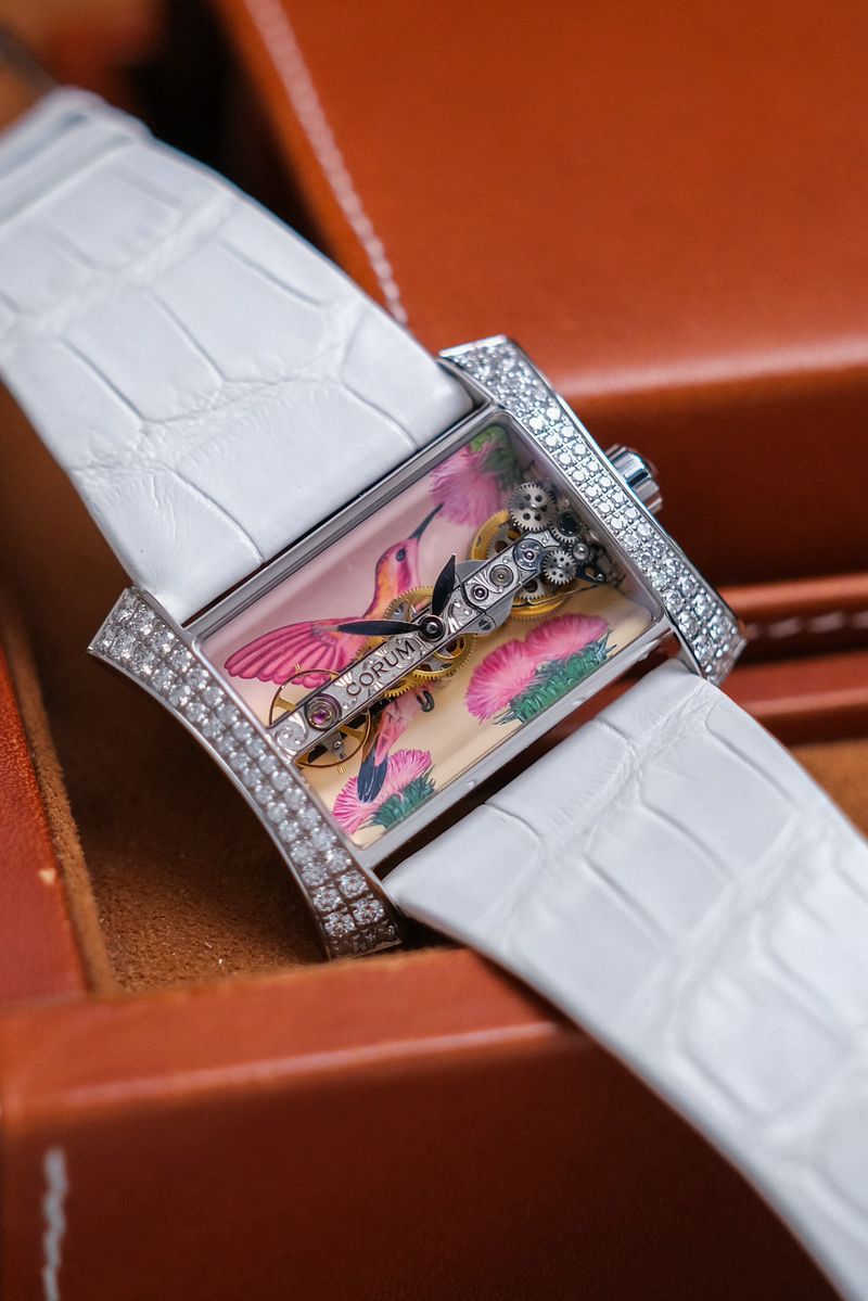Corum Golden Bridge Hummingbird Diamond Limited 3 เรือน (1)
