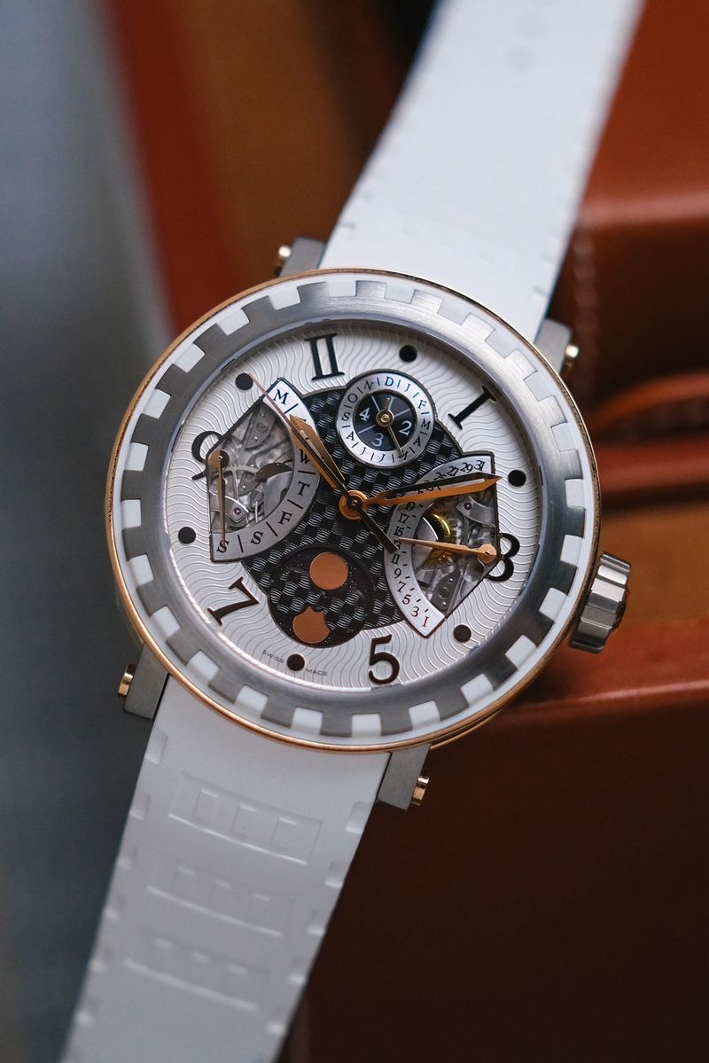 DeWitt Academia Quantième Perpetual 18K Rose Gold Titanium (AC.7004.28B (1)