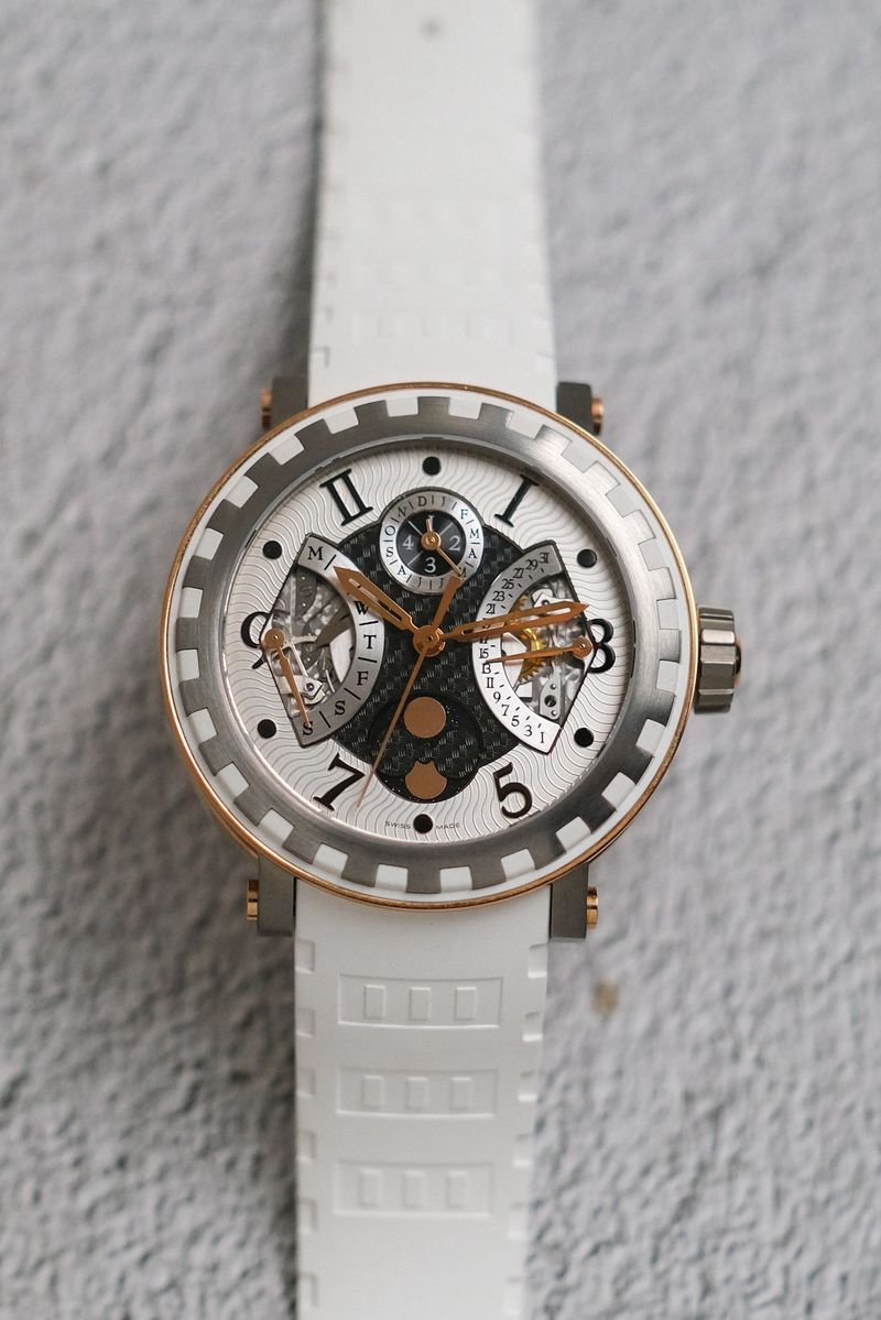 DeWitt Academia Quantième Perpetual 18K Rose Gold Titanium (AC.7004.28B (3)