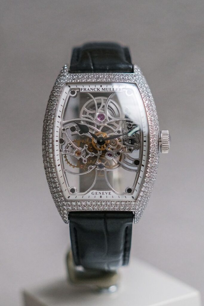 ร้านนาฬิกา Franck Muller Cintrée Curvex Skeleton Diamond 8880 B S6 SQT D