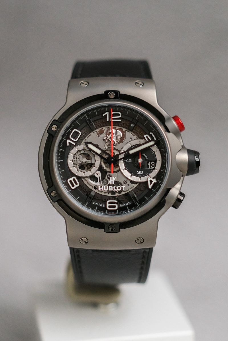 ร้านนาฬิกา Hublot Classic Fusion Ferrari GT Limited Edition