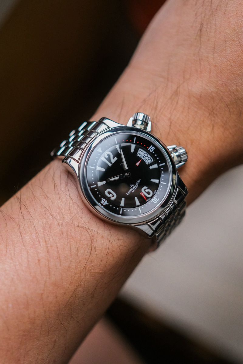 นาฬิกามือสอง Jaeger LeCoultre Master Compressor on wrist