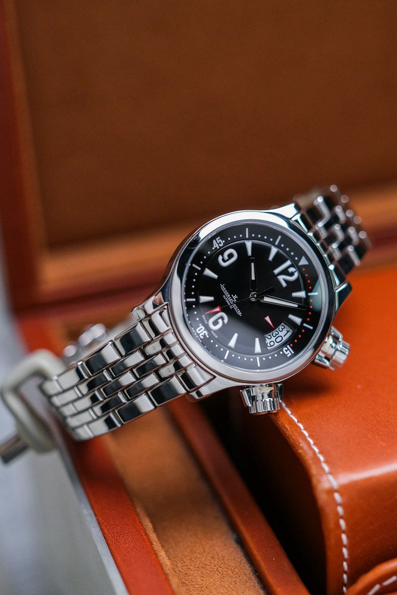 รับซื้อนาฬิกา Jaeger LeCoultre Master Compressor
