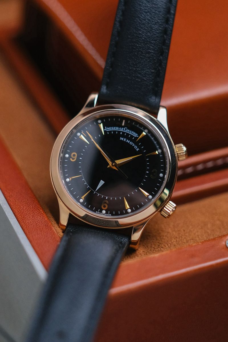 นาฬิกา Jaeger LeCoultre Master Control Memovox 18K Rose Gold