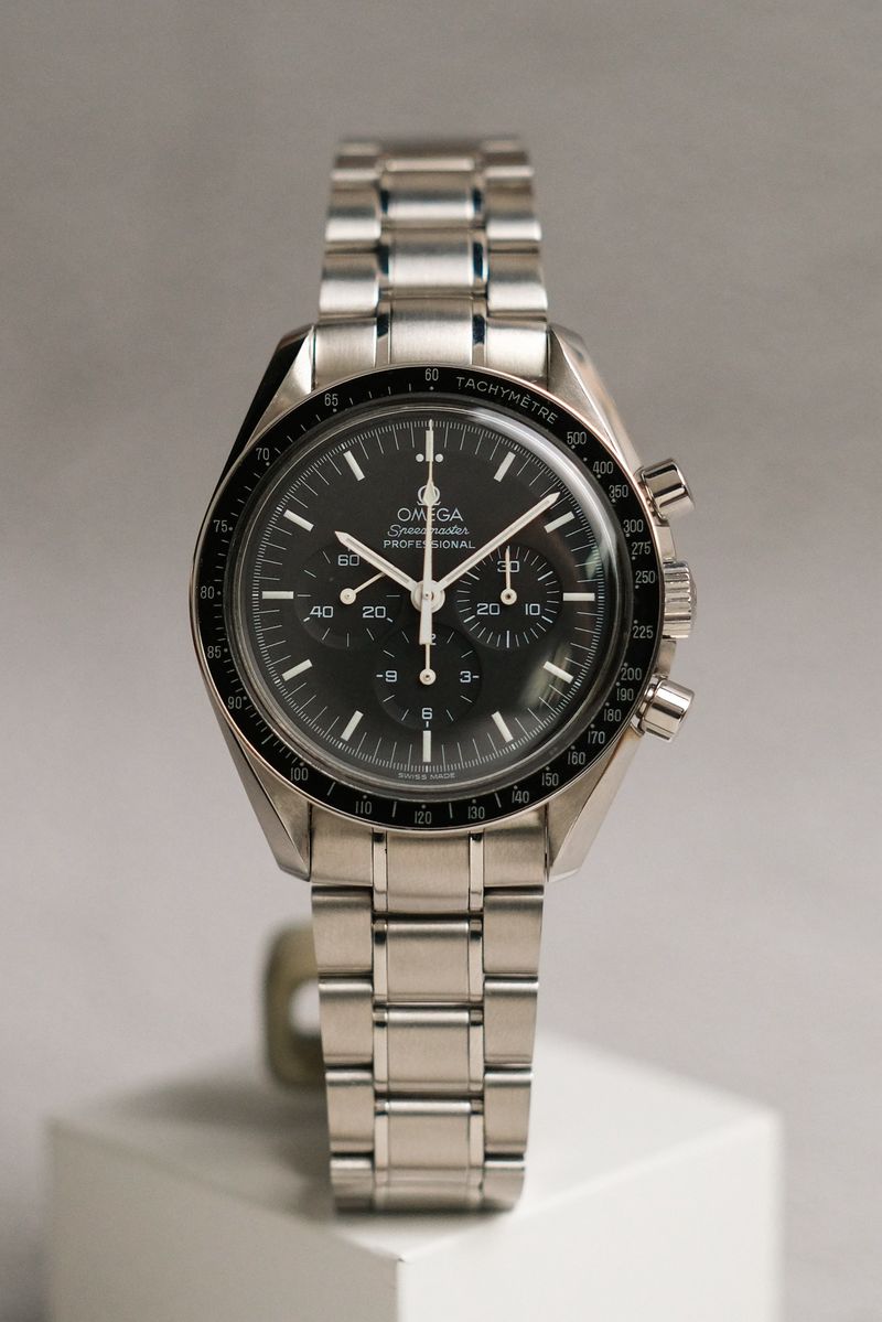 Omega Speedmaster Moonwatch 30th Anniversary Apollo XI Ref. 3560.50 (3)