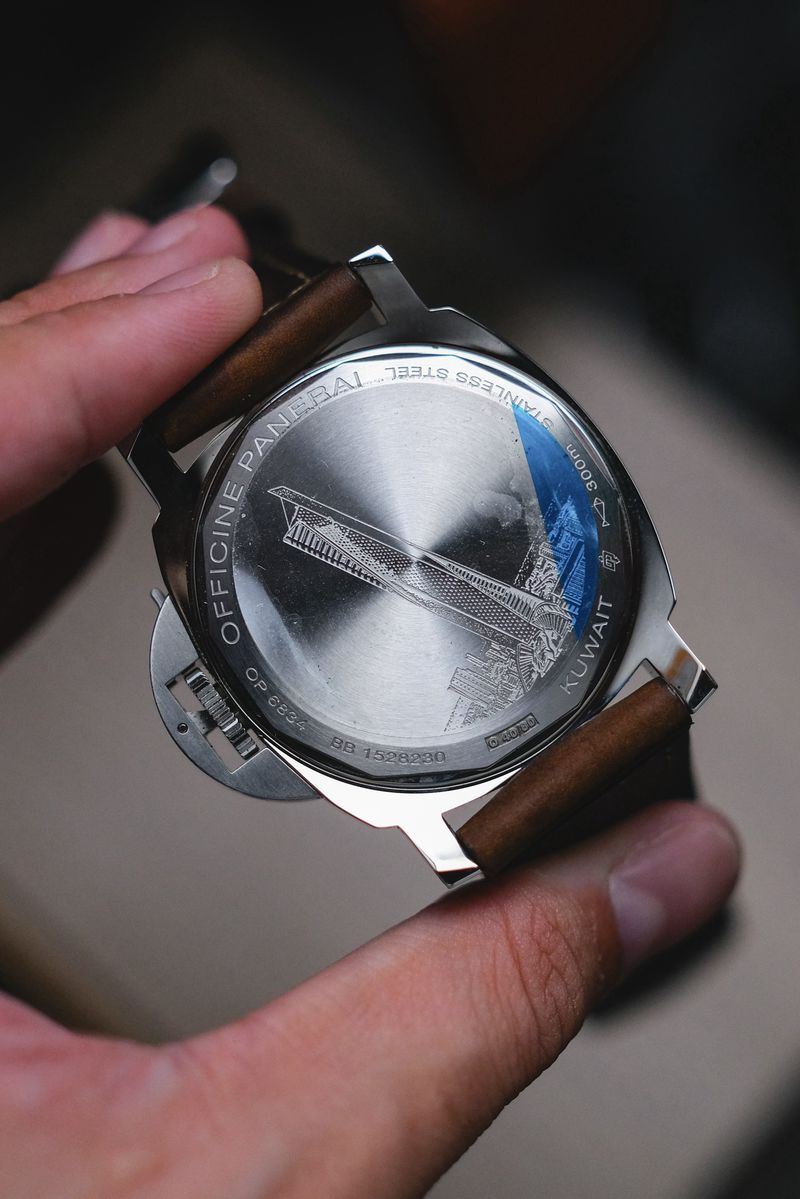 ซื้อ PANERAI LUMINOR MARINA Acciaio “Al Hamra Tower” PAM457 Special Boutique Edition