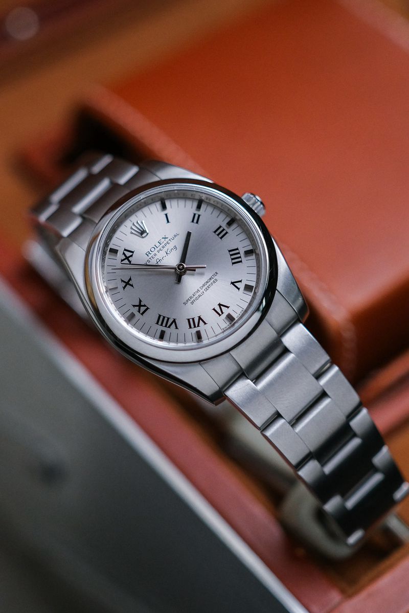 นาฬิกามือสอง ROLEX OYSTER PERPETUAL AIRKING 114200