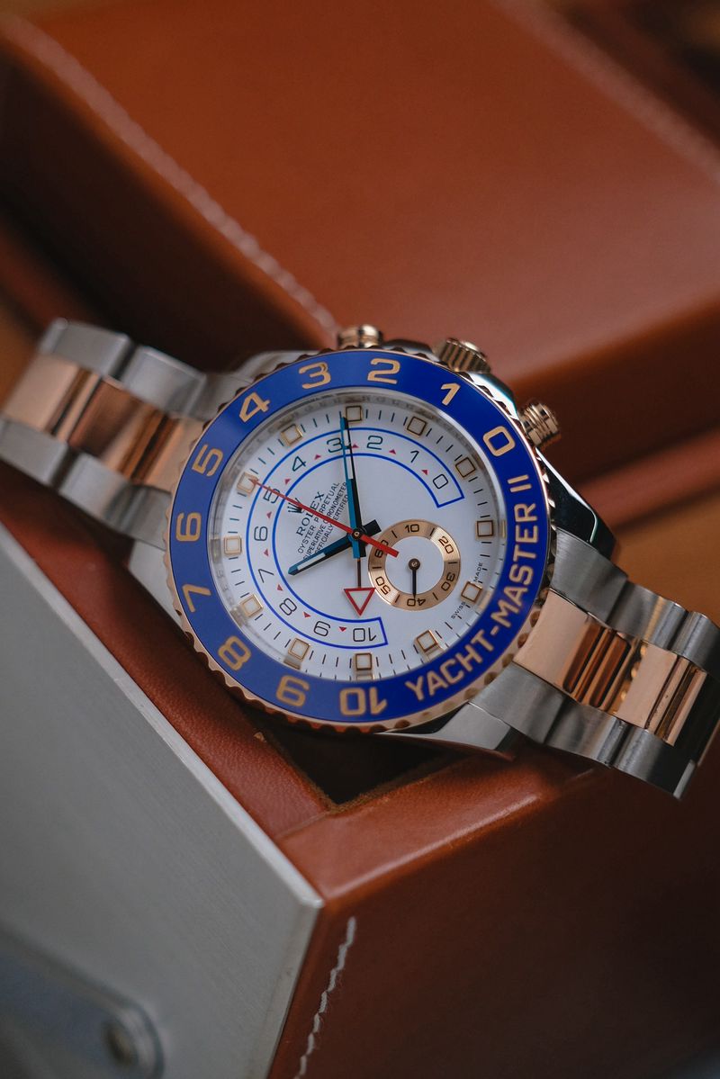 ROLEX YACHT MASTER II 2 tone 116681 (1)