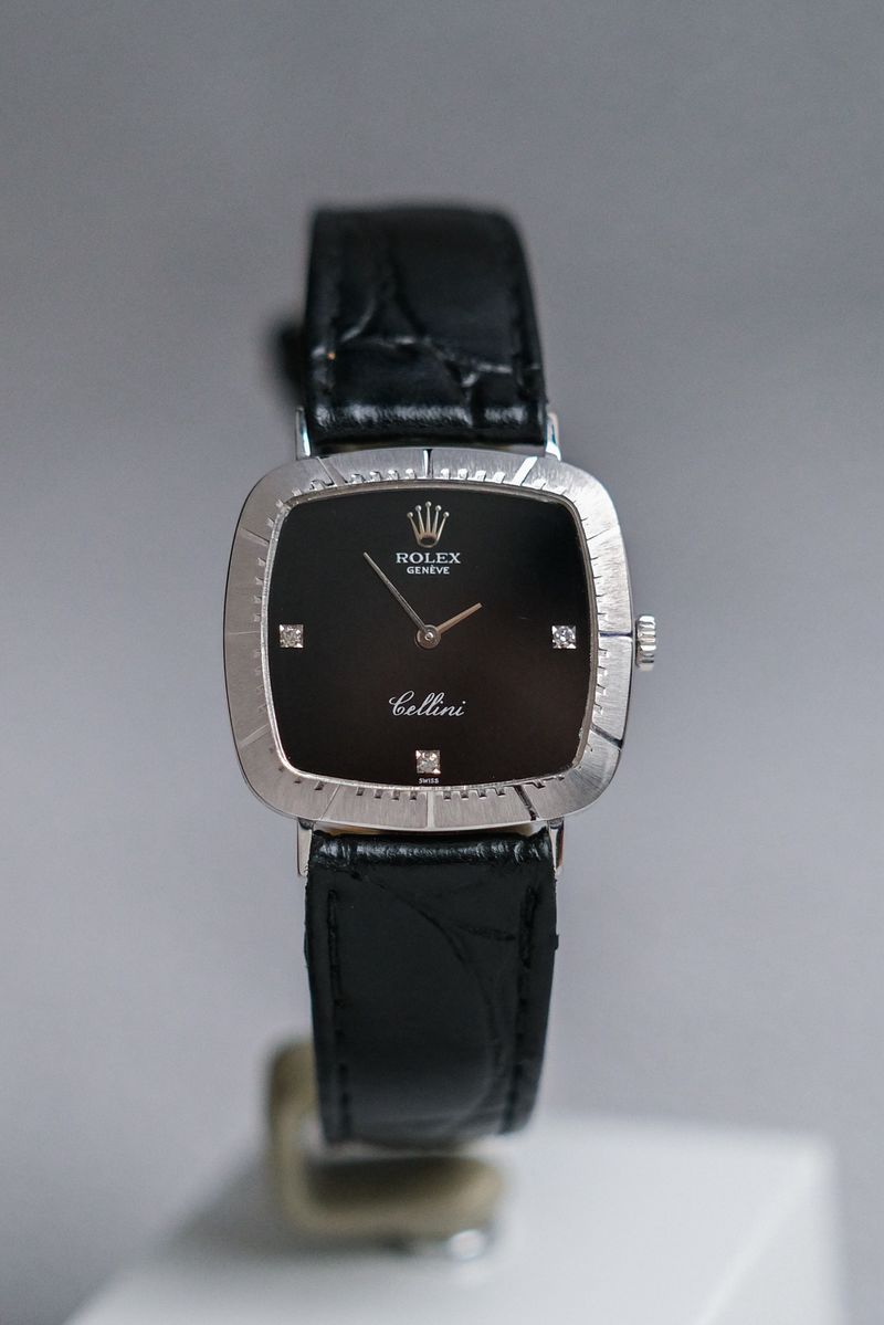 ขายนาฬิกา Rolex Cellini Ref. 4084 White Gold Diamond