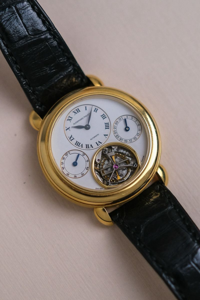 นาฬิกา Audemars Piguet Jules Audemars Tourbillon Date Power Reserve 25718BA
