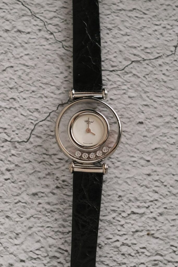ขายนาฬิกา Chopard Happy Diamonds 18K White Gold