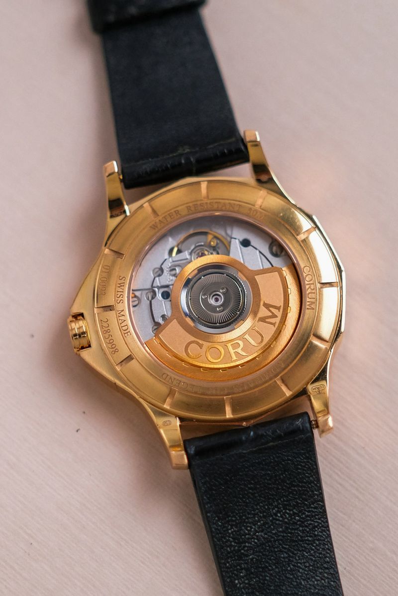 นาฬิกามือสอง Corum Admiral’s Cup Diamond 18K Gold MOP