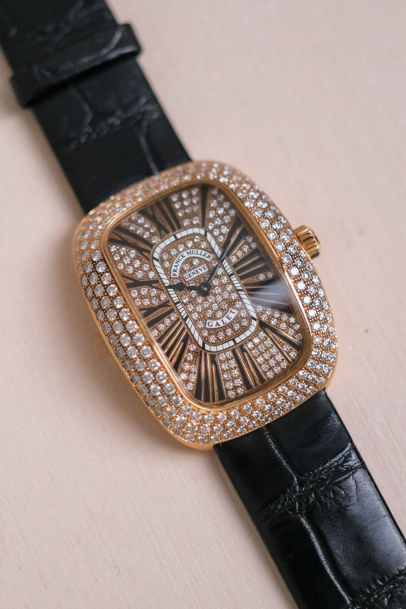 รับซื้อ Franck Muller Galet 18K Rose Gold Full Diamond 3002 M QZ V VR