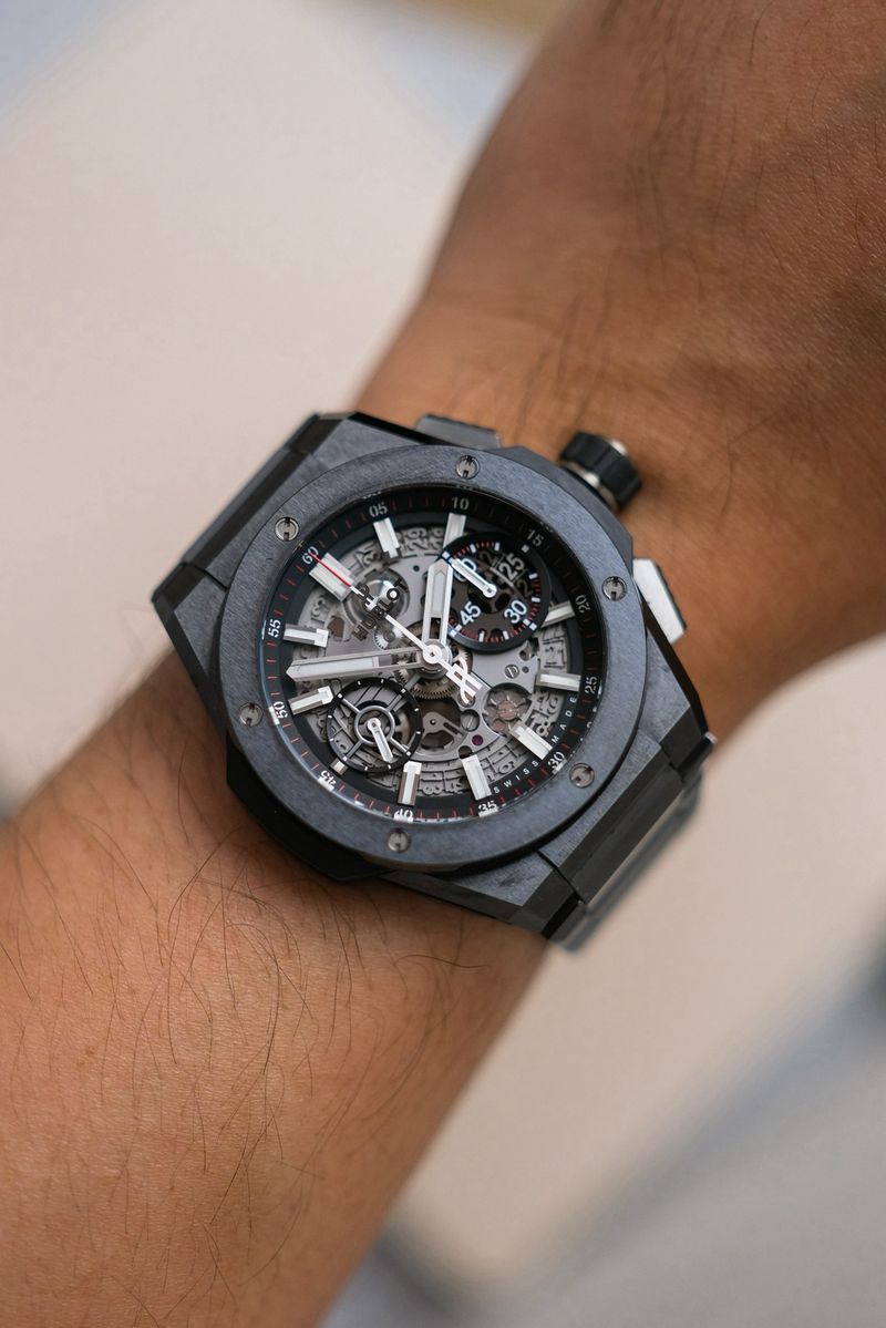 ขายนาฬิกา Hublot Integrated Black Ceramic 42mm