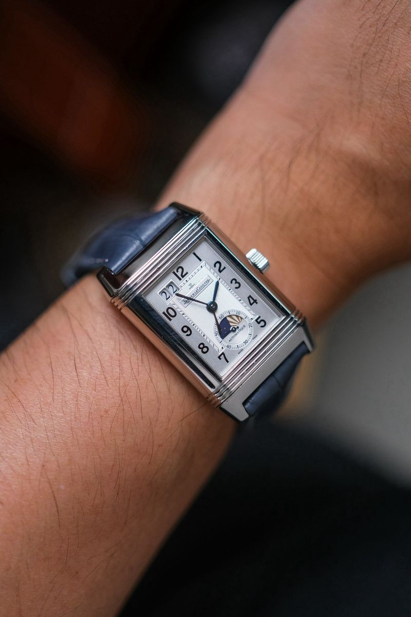 ขายนาฬิกา Jaeger-LeCoultre Grande Reverso Date GMT Q3038420