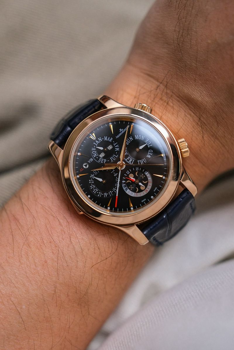 ขายนาฬิกา Jaeger LeCoultre Master Grande Réveil Ref. 149.2 on wrist