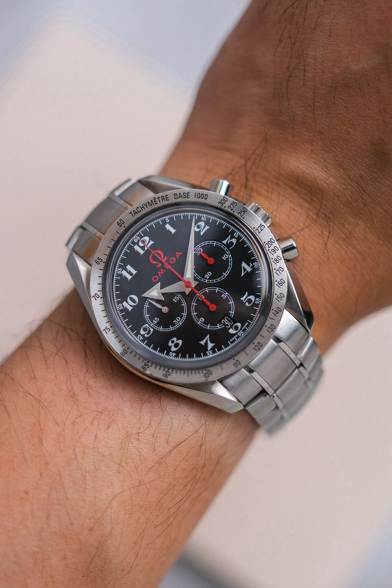 รับซื้อ OMEGA Speedmaster Broad Arrow Olympic Collection Melbourne 1956