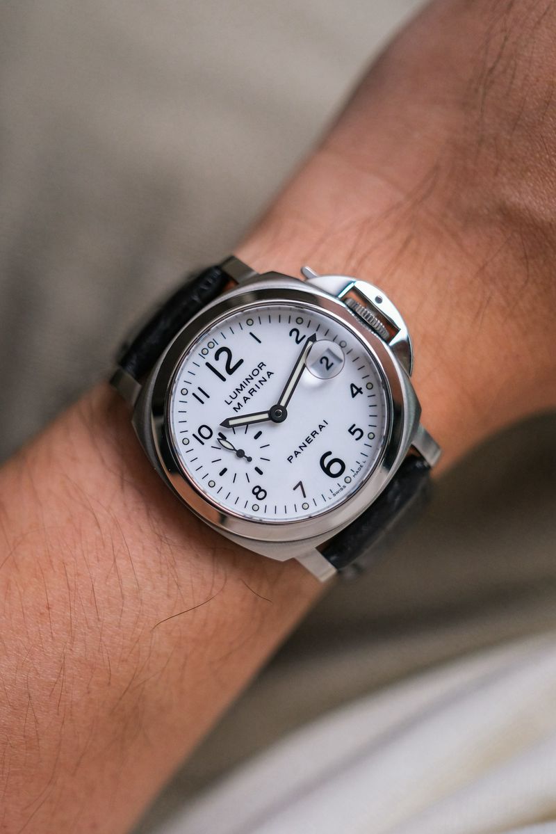 ขายนาฬิกา Panerai Luminor 40mm PAM49 on wrist