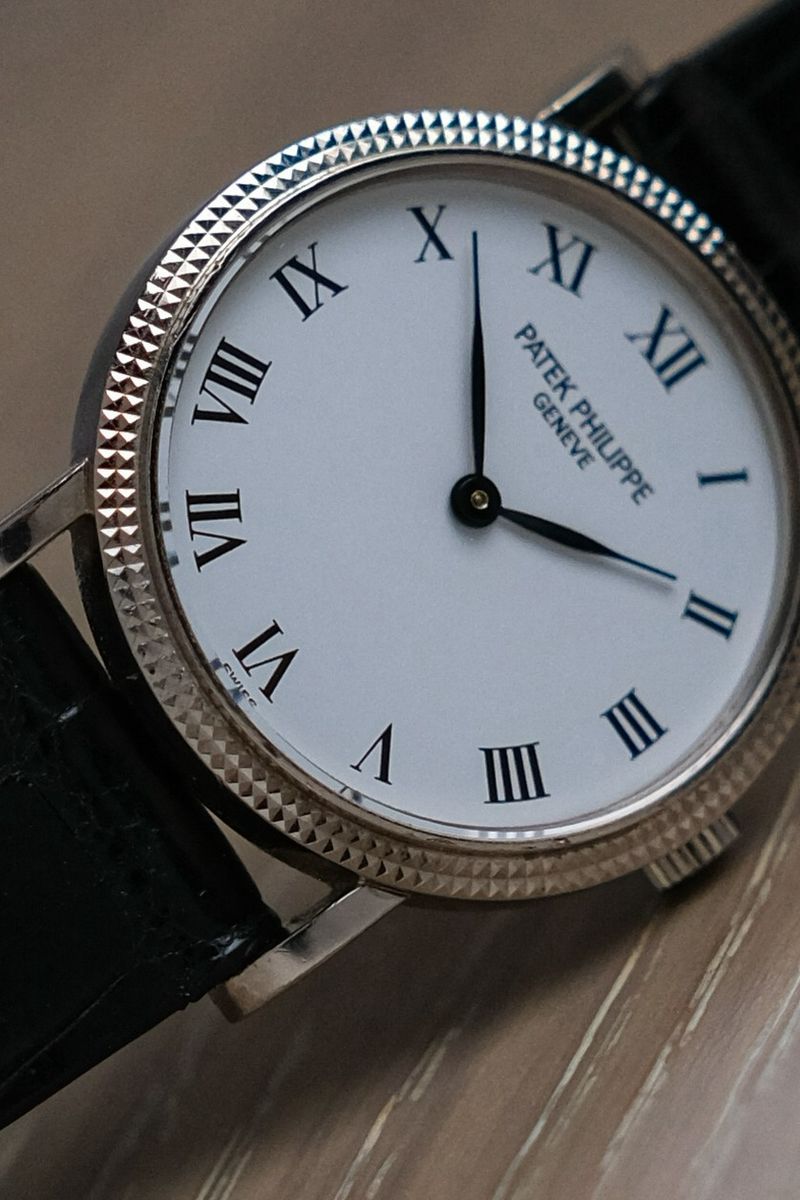 ร้านนาฬิกา Patek Philippe Calatrava Ladies 18K White Gold 4809G-001