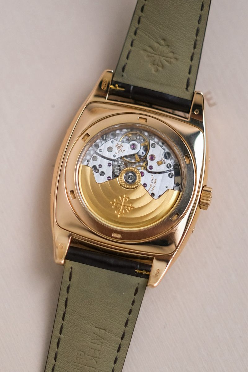 ขายนาฬิกา Patek Philippe Gondolo 5135R Moonphase