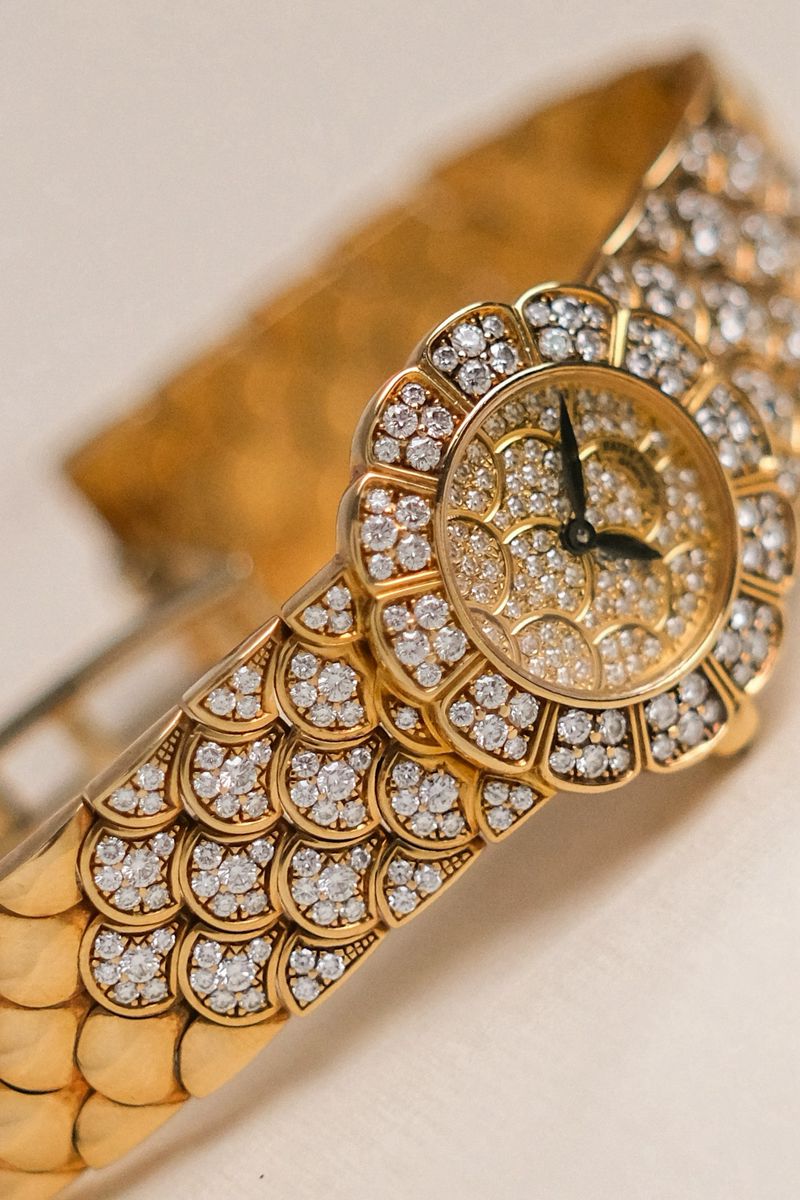 ร้านนาฬิกา Patek Philippe Neptune Full Gold Diamond RARE PIECE Ref 48723J-001