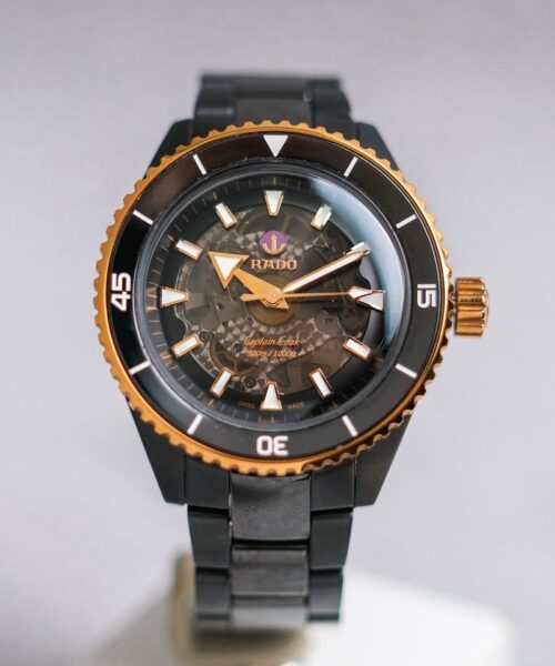 รับซื้อนาฬิกา Rado Captain Cook High-Tech Ceramic 2 Tone