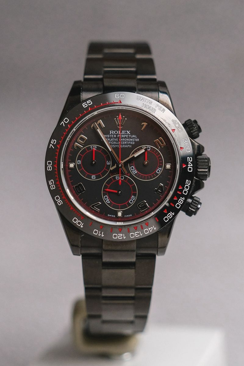 นาฬิกามือสอง Rolex Cosmograph Daytona 116520 BlackRed Arabic Racing