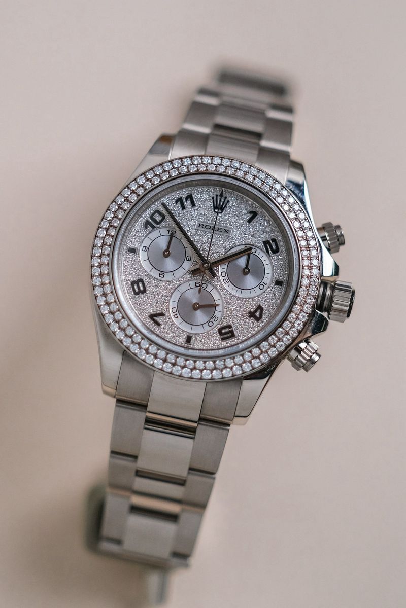 Rolex Daytona Full 18K White Gold Diamond Paved Dial (1)